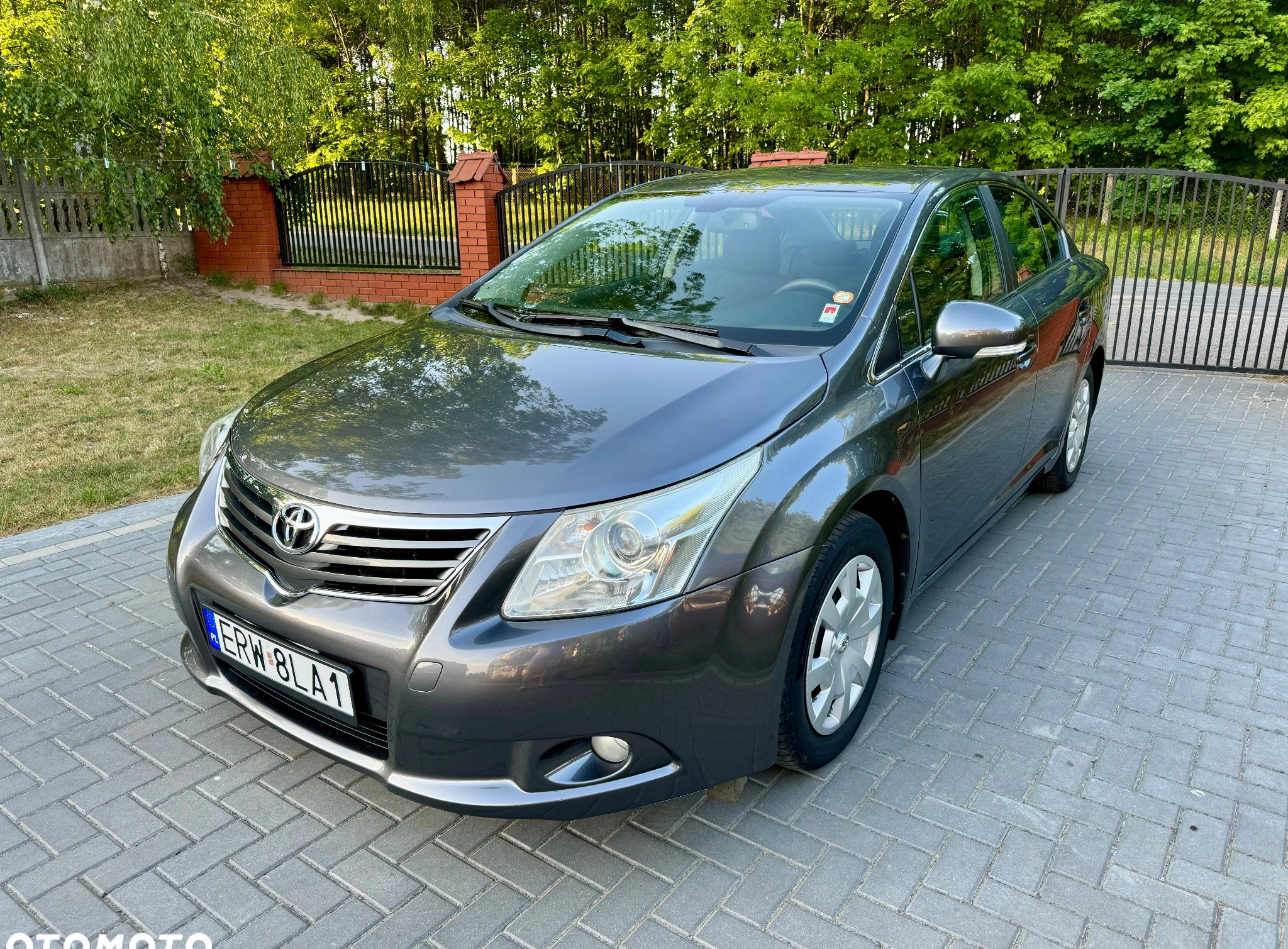 Toyota Avensis cena 34900 przebieg: 161000, rok produkcji 2011 z Milanówek małe 232